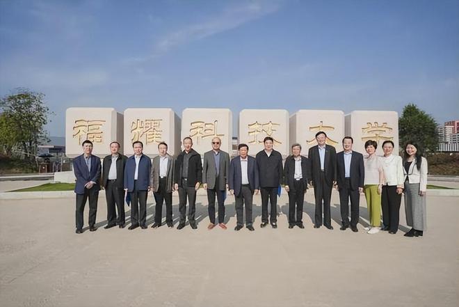 福耀科技大學(xué)2025年招生形勢(shì)分析 人工智能基礎(chǔ)軟件開發(fā)專業(yè)計(jì)劃招8000人，學(xué)費(fèi)6000元